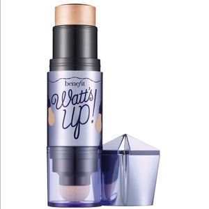 Benefit Watt’s Up Highlighter